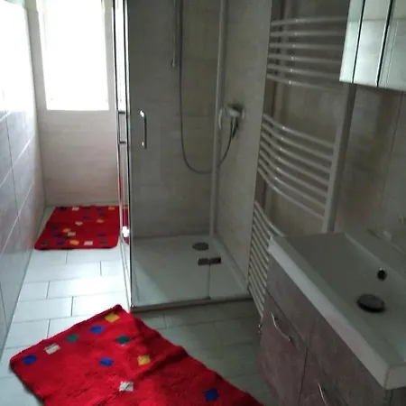 Sowade - Alle Mit Bad Und Eigener Kueche Appartement