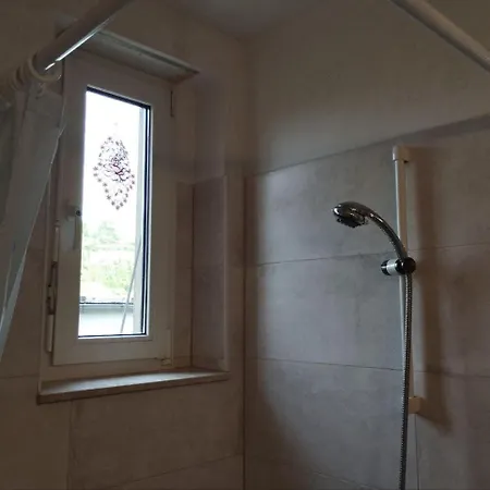 Sowade - Alle Mit Bad Und Eigener Kueche * Nebra