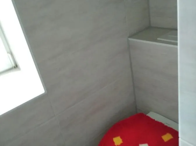 Sowade - Alle Mit Bad Und Eigener Kueche Nebra